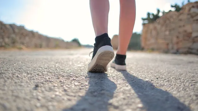 Marcher 30 minutes par jour : les effets